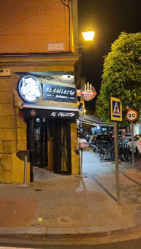 El Callejón Bar Burger · Fotos 4